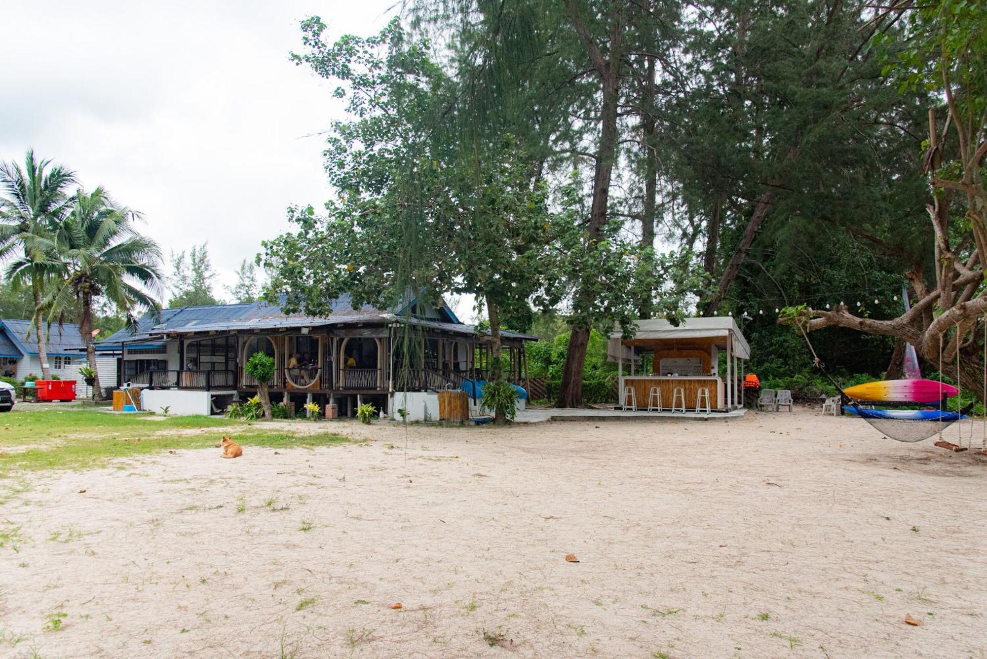 Pan Beachfront Resort Krabi Klong Muang Beach Exteriör bild