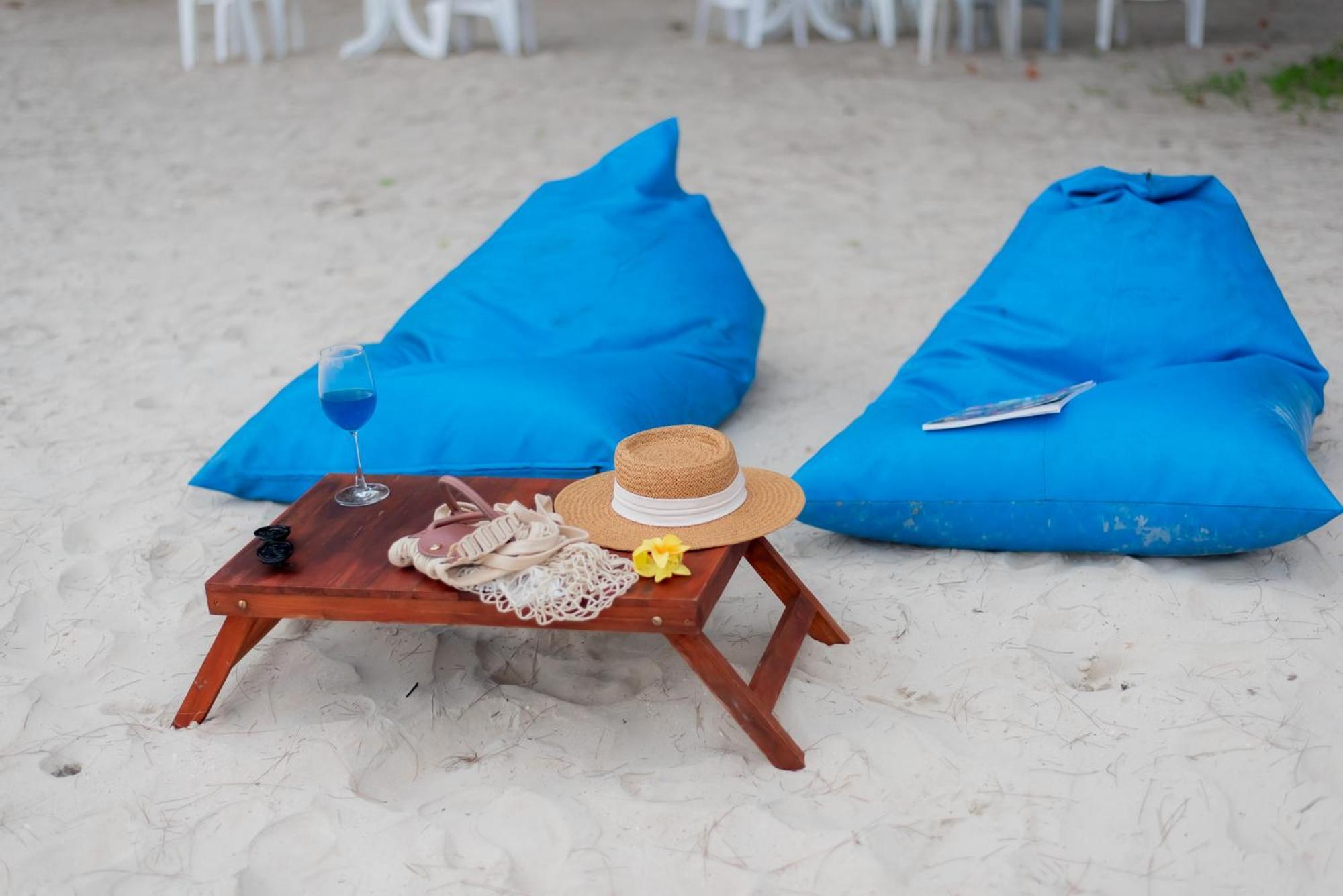 Pan Beachfront Resort Krabi Klong Muang Beach Exteriör bild